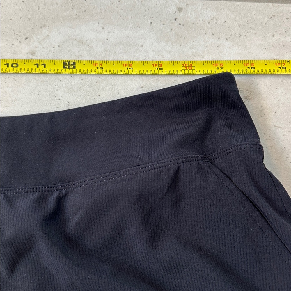Orvis women’s Skort. XL Black. - Picture 8 of 10